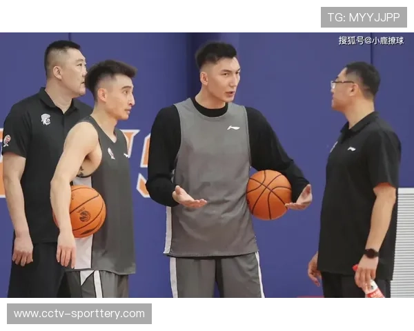 上海队阵容豪华但磨合存疑,临场表现决定成败。 上海队阵容豪华但磨合存疑,临场表现决定成败。