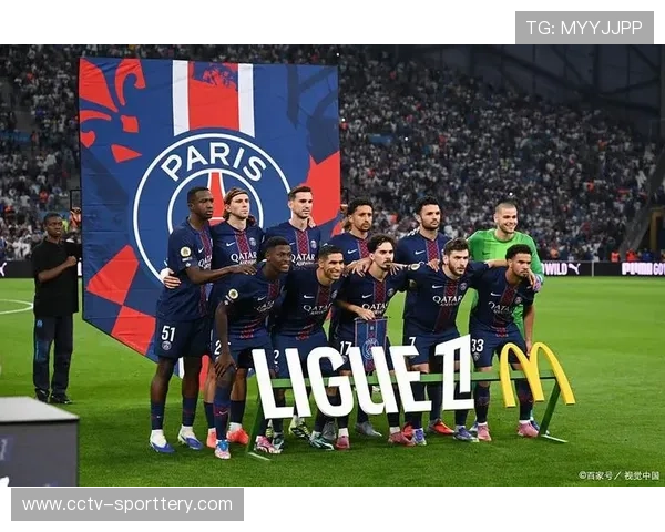 巴黎圣日耳曼官方:克瓦拉茨赫利亚因伤缺席对阵斯特拉斯堡 巴黎圣日耳曼官方:克瓦拉茨赫利亚因伤缺席对阵斯特拉斯堡